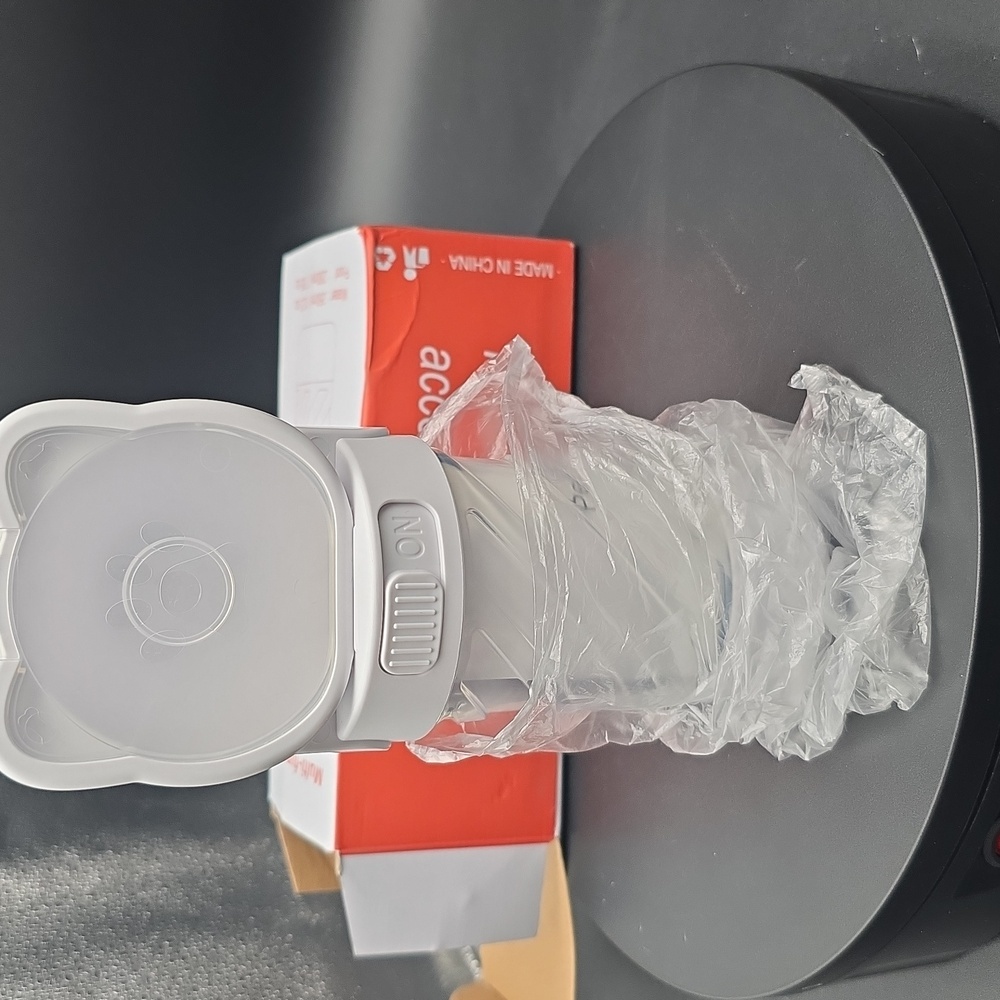 Pet multifunctional water/food/potty Dispenser